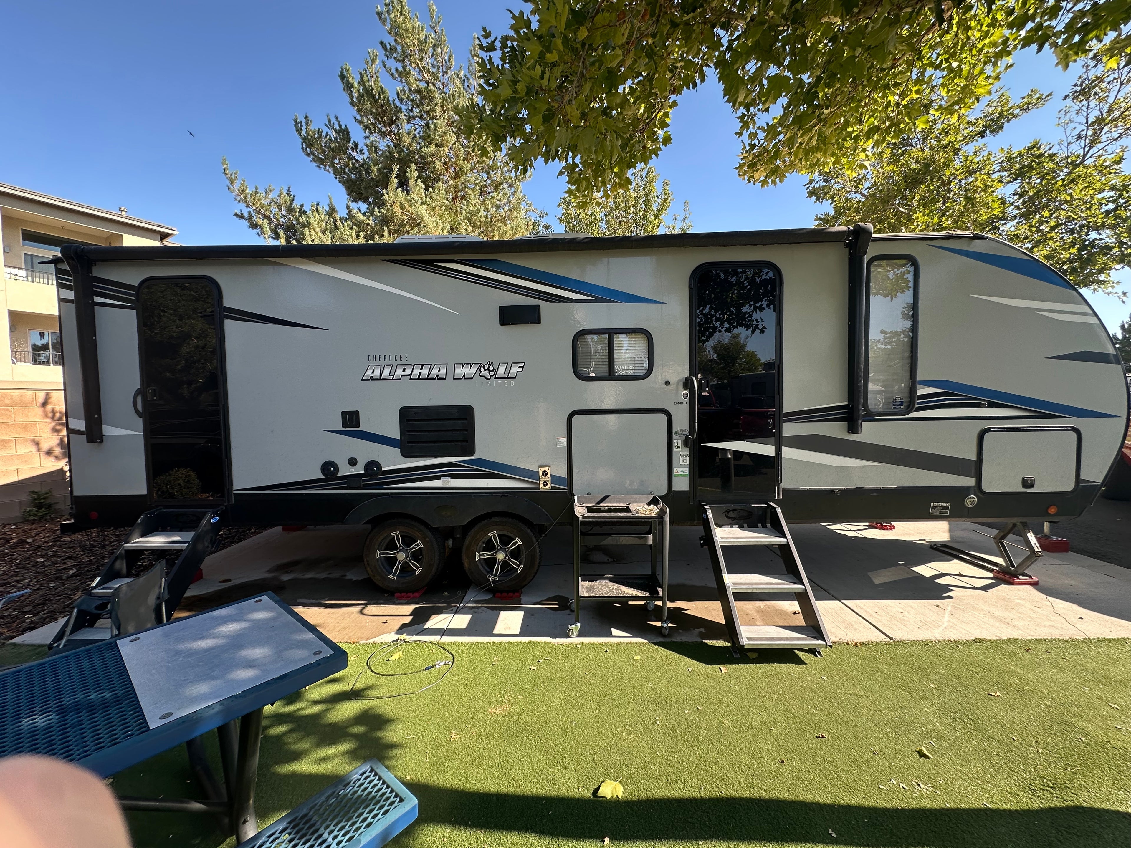 2021 Alpha Wolf 26 BH-L — RV Rental | Reno, NV
